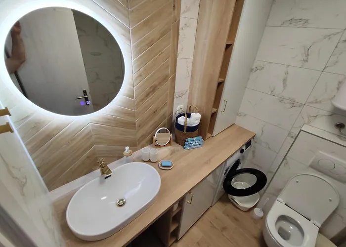 Seafront Luna Apartman *