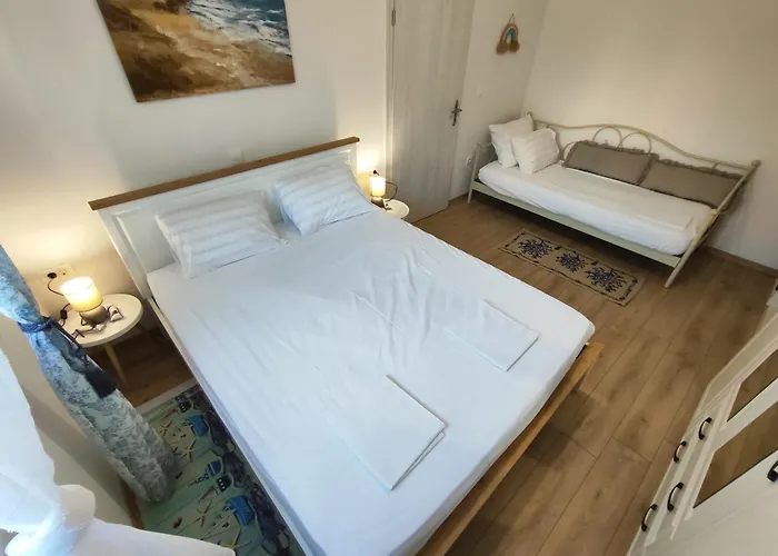 Seafront Luna ザダル